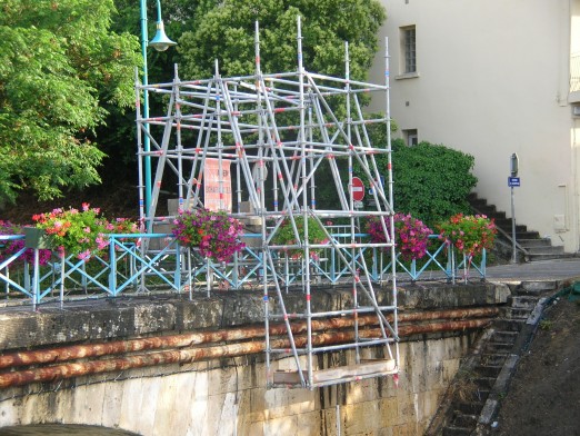 Echafaudage roulant suspendu pont Agen